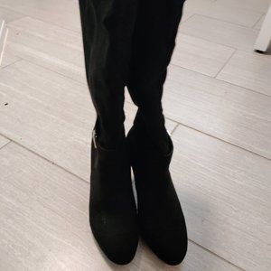 Black upper calf/knee high boots